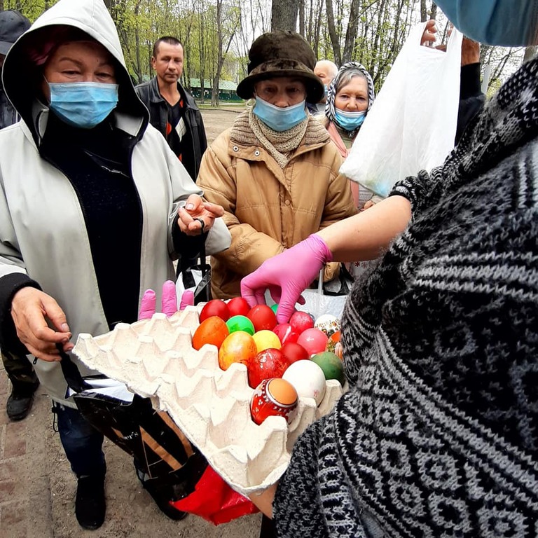 In Ucraina, la Pasqua ortodossa appena trascorsa è occasione di amicizia con i poveri
